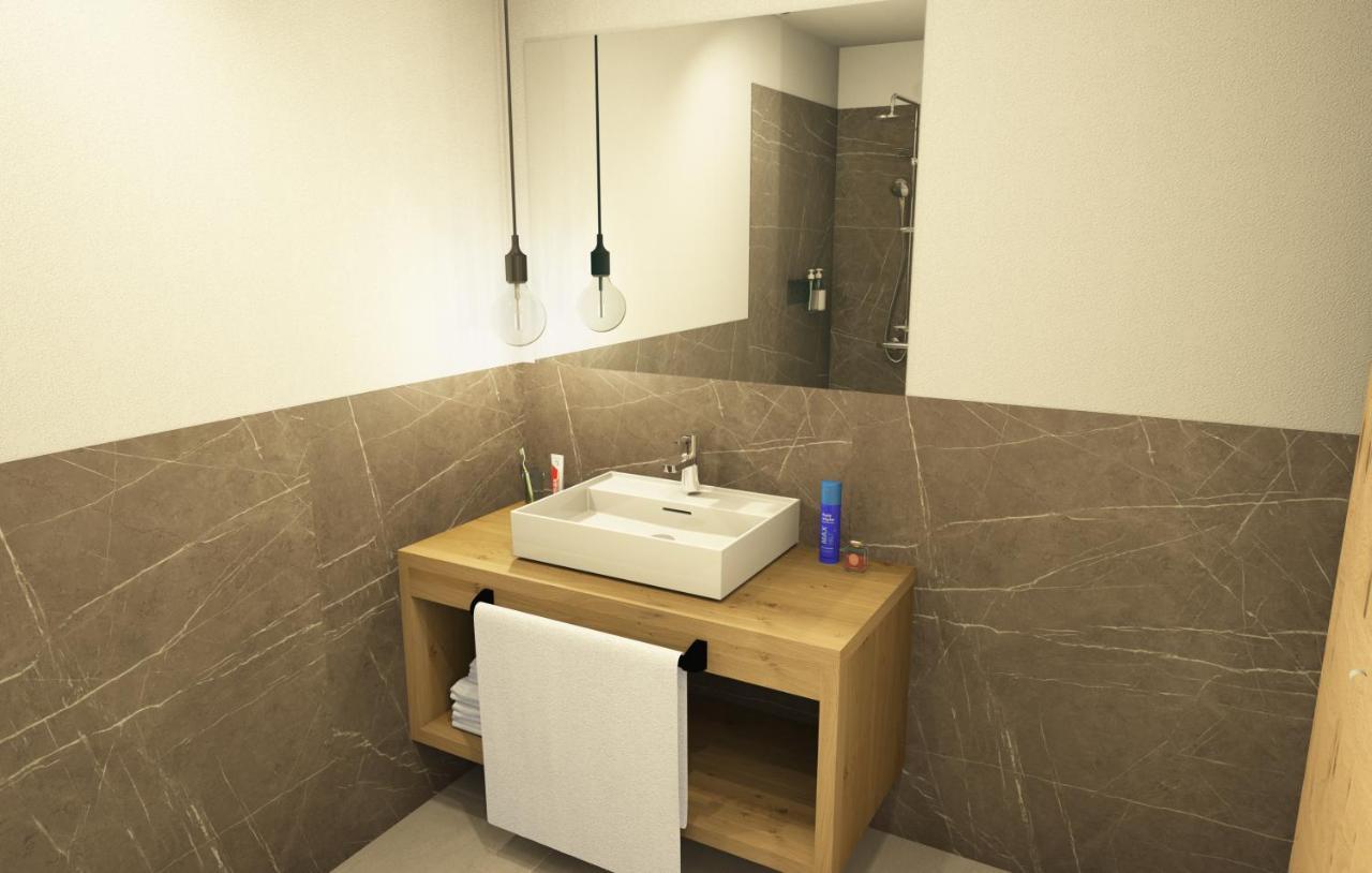 Wolf Apartments Padaun Vals 外观 照片