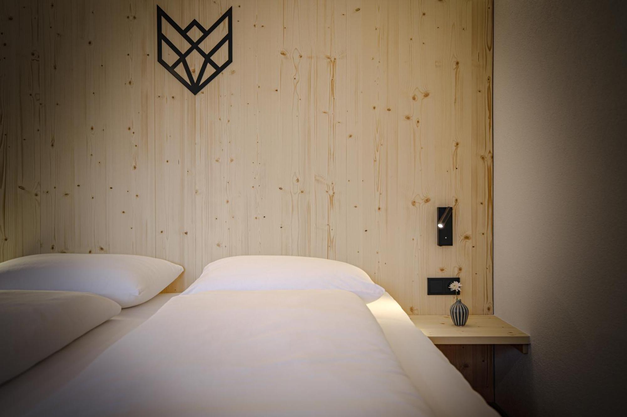 Wolf Apartments Padaun Vals 外观 照片